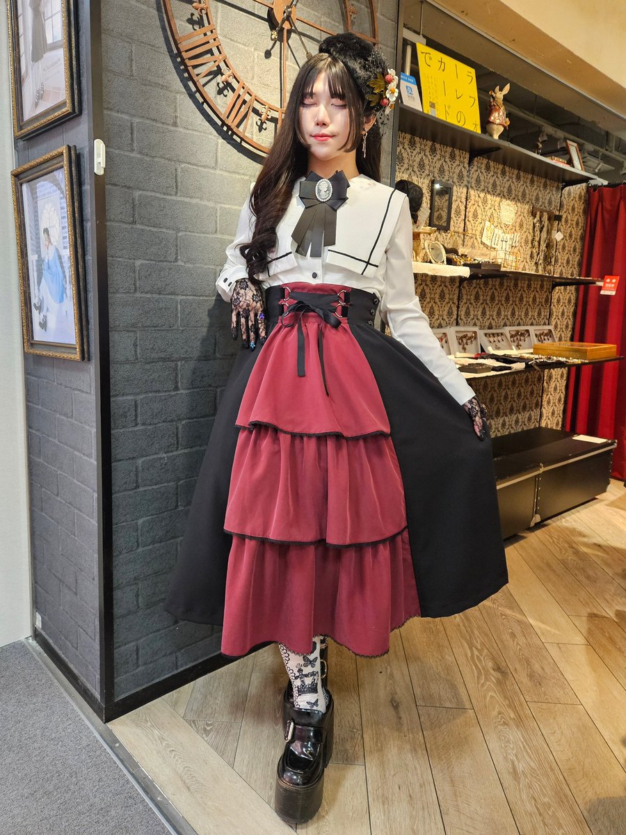 🖤オープンいたしました❤️ 【営業時間11:00〜20:00】 別地になった