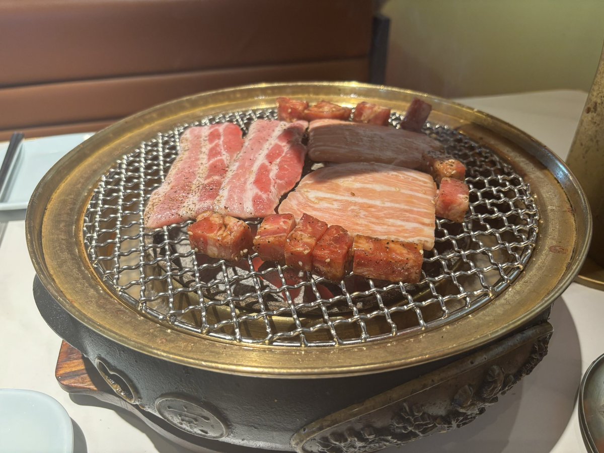 夜猫neko (@277753409Neko) on X