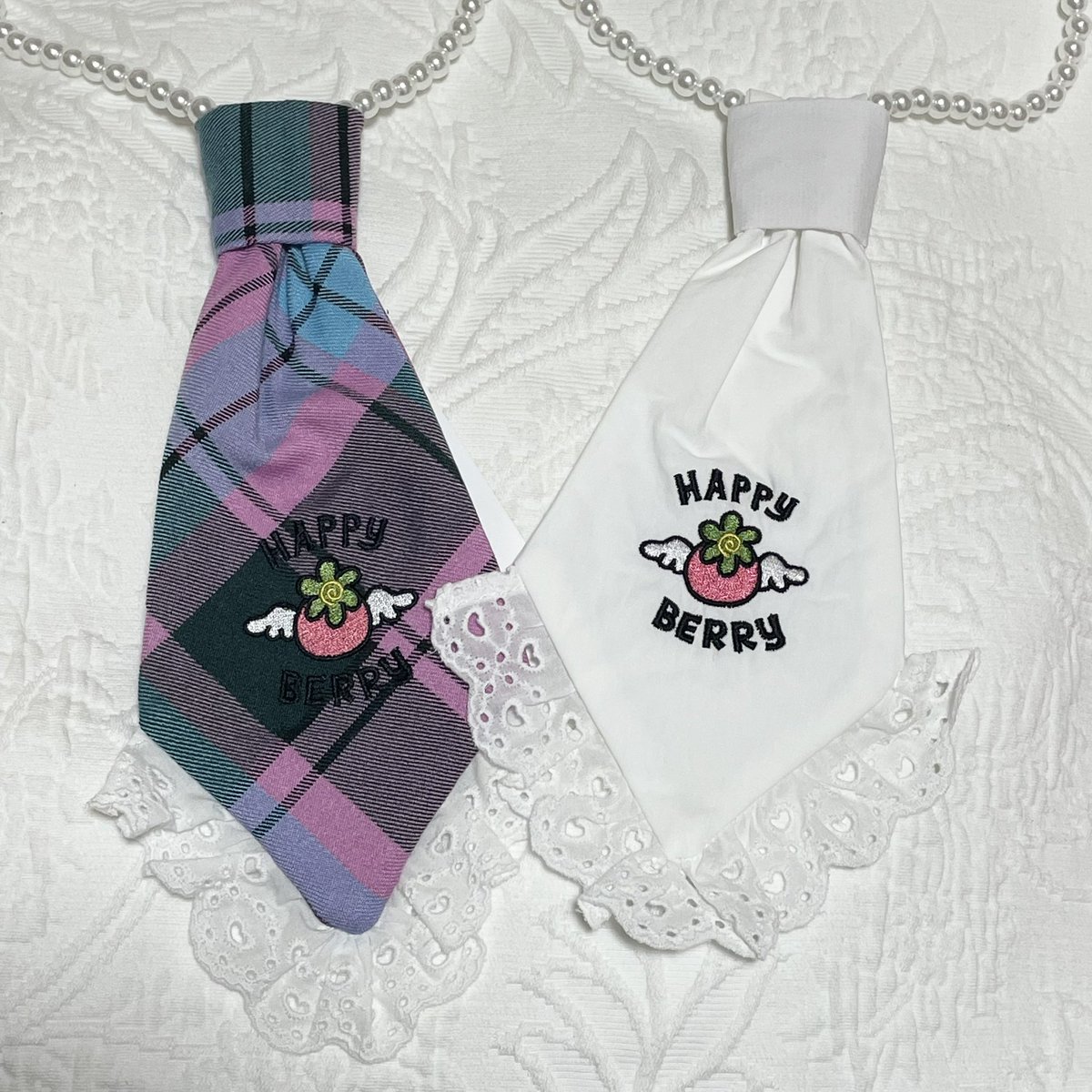 この前引き取って来た、HAPPY BERRY × HEIHEI ネクタイネックレスも
