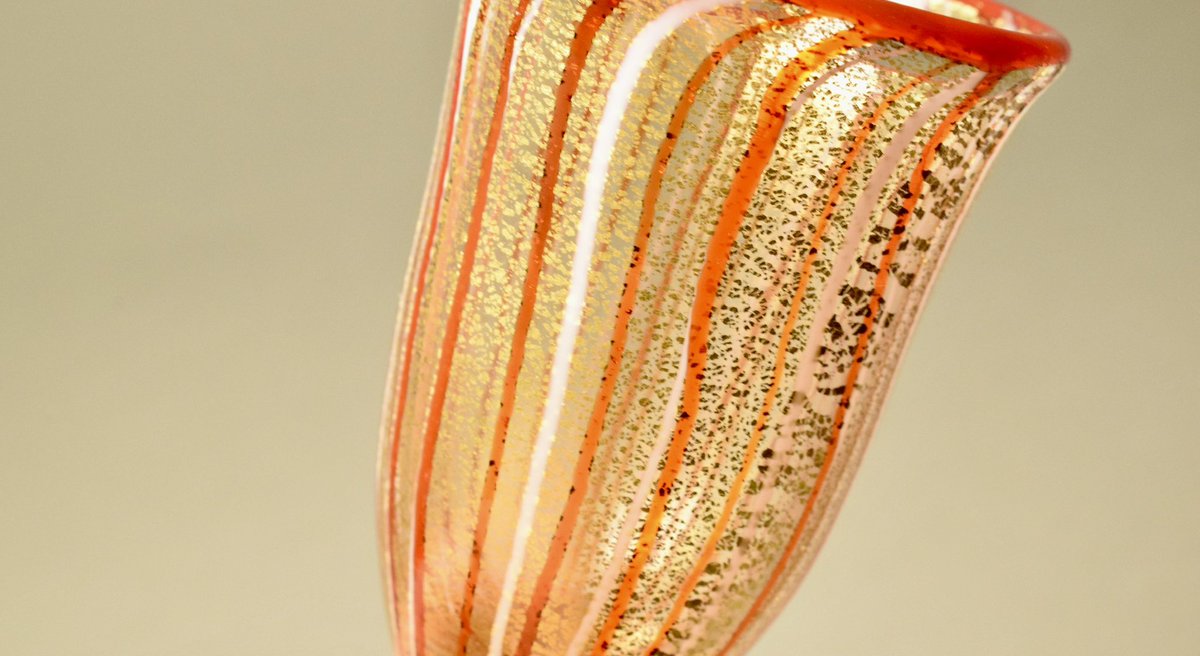 こちらの作品は酒器の「杯」になります。 ホームページのportfolioを