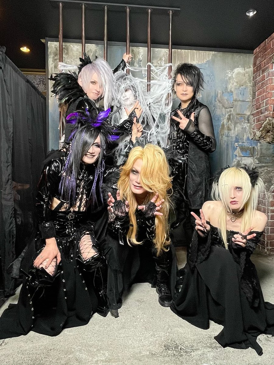 Zeke Deux (@ZekeD_Official) / Posts / X