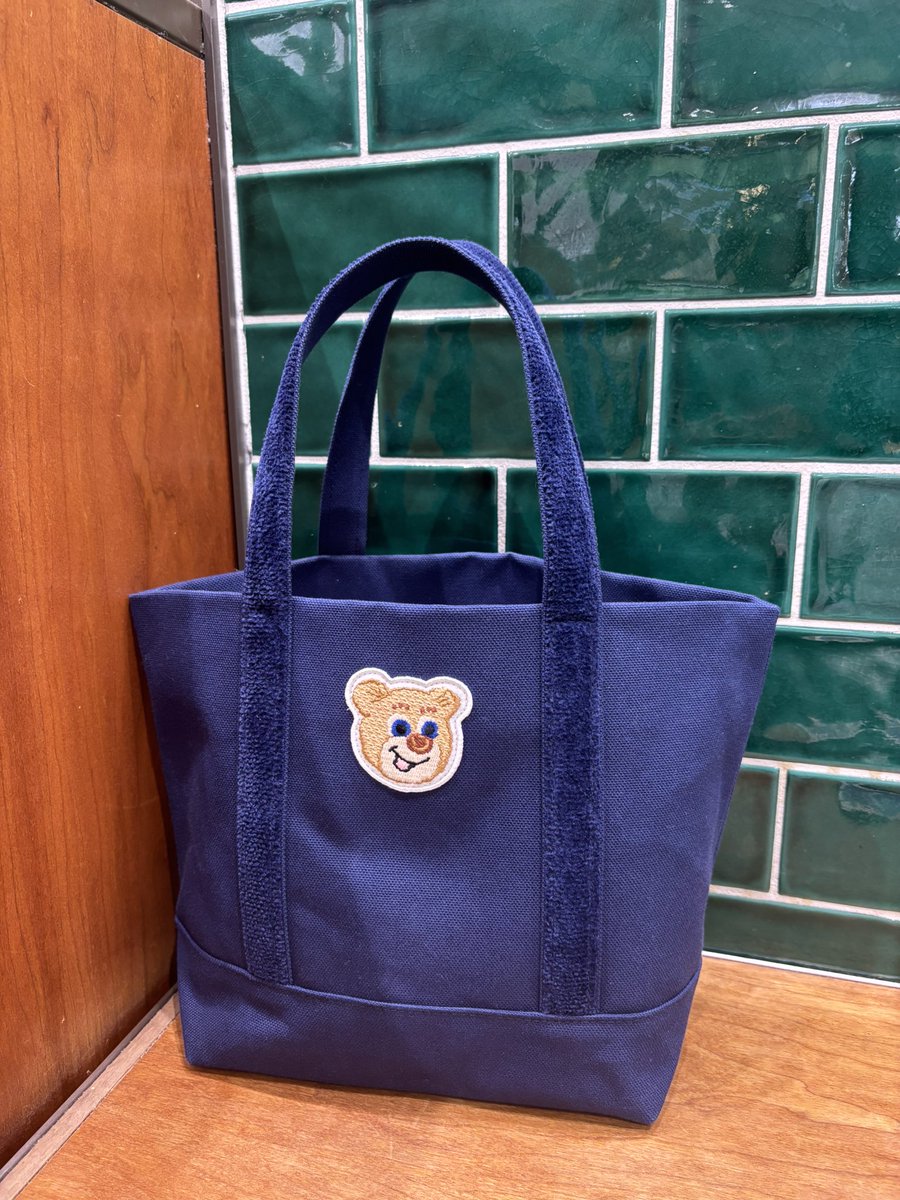 オールドテディのトートバッグ🧸 やっぱりネイビーかわいい♡ 見た目