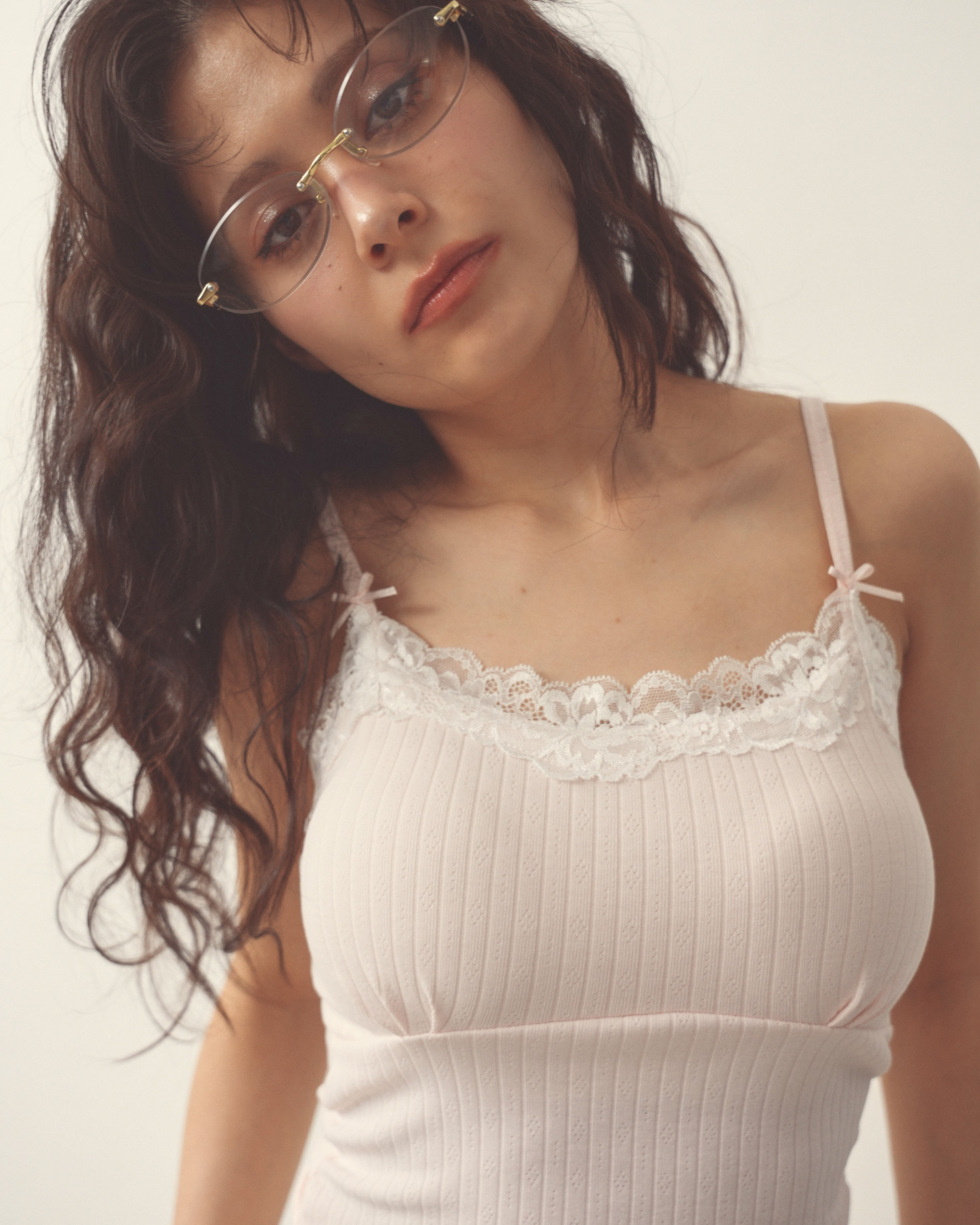 eyelet ribbon camisole｜PELLICULE | ぺリキュール