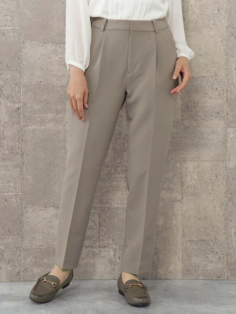 ベージュ 2WAYストレッチスーツ タックテーパードパンツ ベージュ