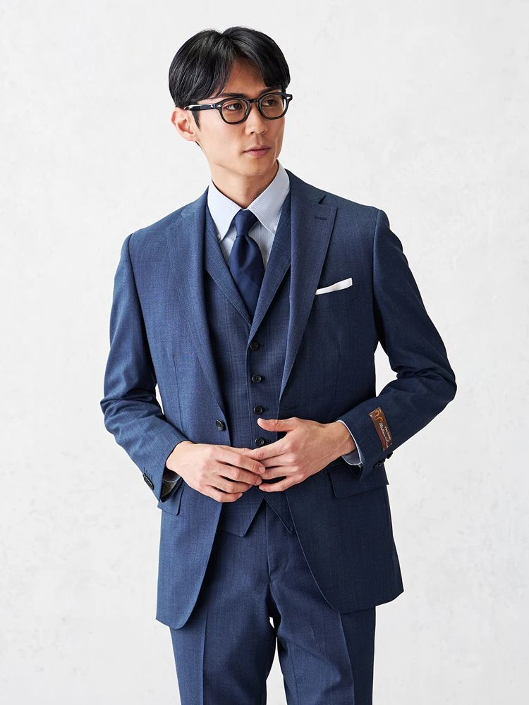 C．グレー 衿付きセパレートベスト スリーピーススーツ【クラシコ