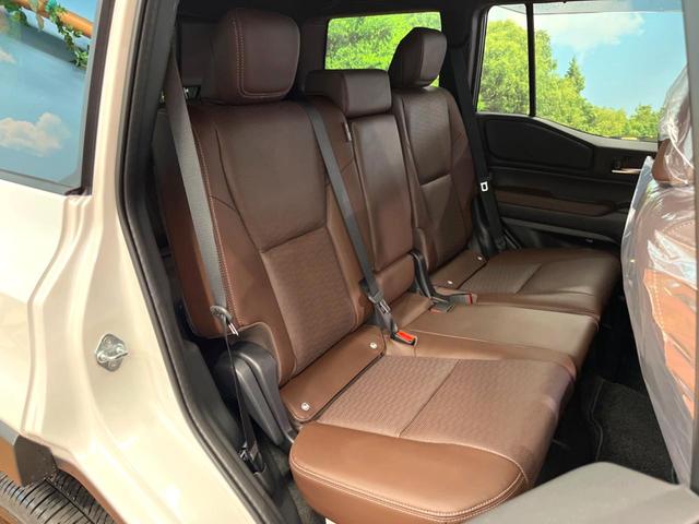 トヨタ ランドクルーザー250 ZX 禁煙 サンルーフ モデリスタ