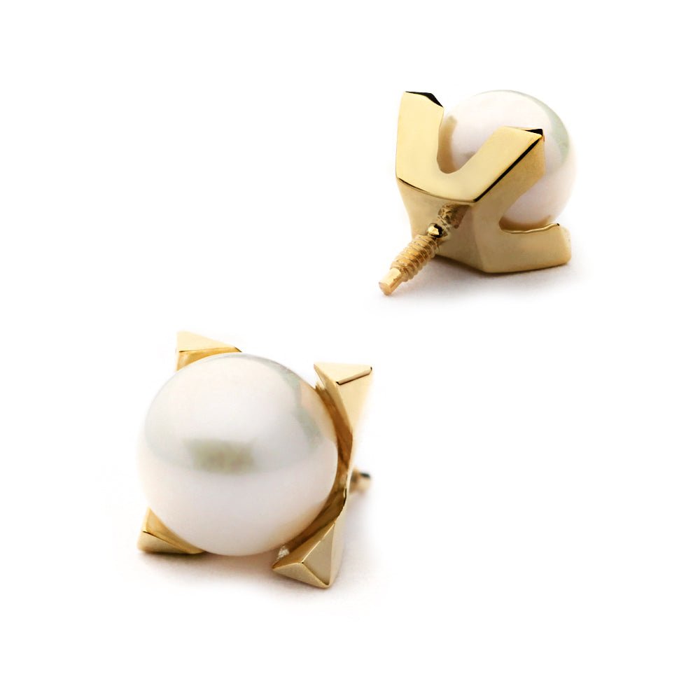 K18 パール ボディピアス │アコヤ真珠 軟骨ピアス – PICOLLET