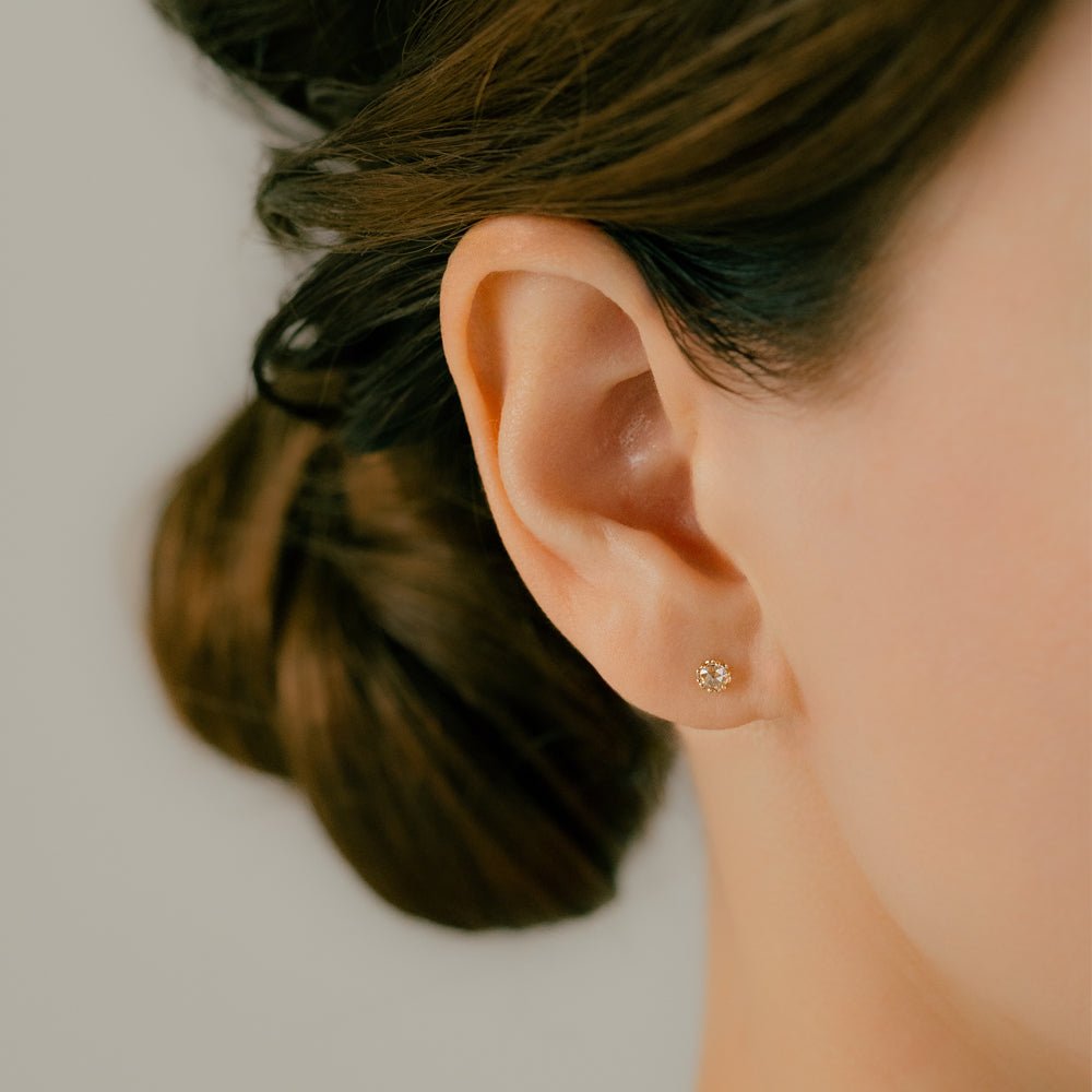 K18 プラチナ ローズカットダイヤモンド 軟骨ピアス・ボディピアス