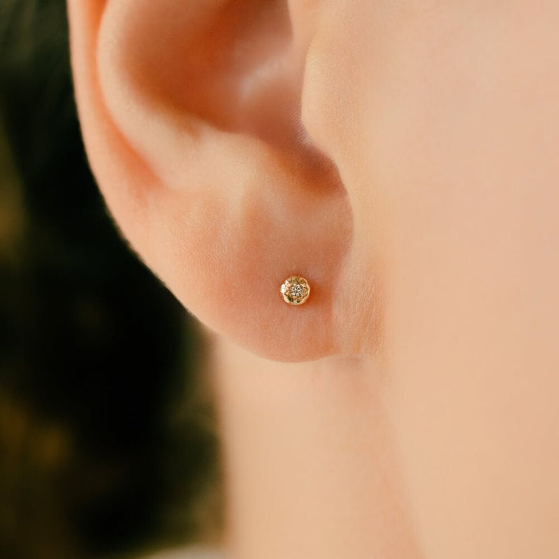 K10 ダイヤモンド ボディピアスパーツ │ トラガス アウターコンク