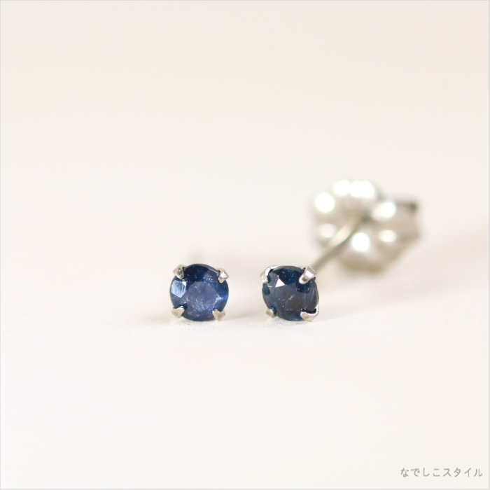 ブルーサファイア/チタンピアス（スタッドピアス）