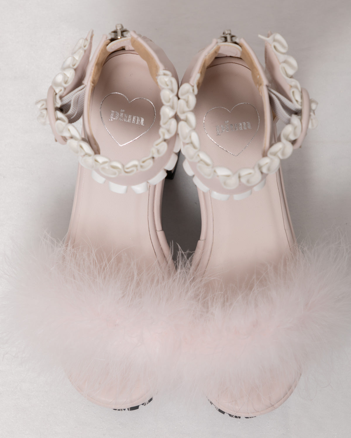 フリルベルトドーリーファーサンダル – pium