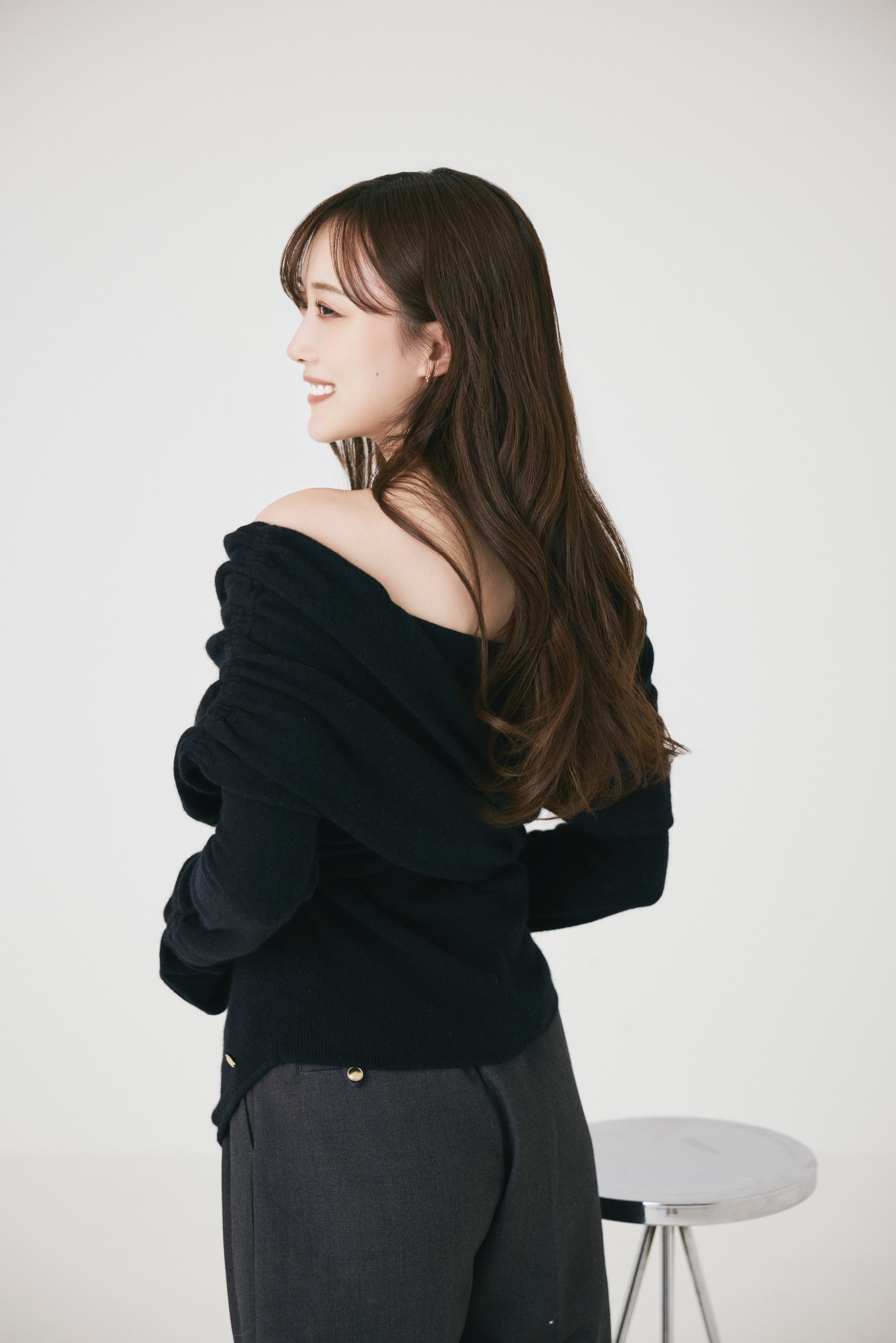 クロスオフショルダーロングスリーブニット – poláura OFFICIAL ONLINE