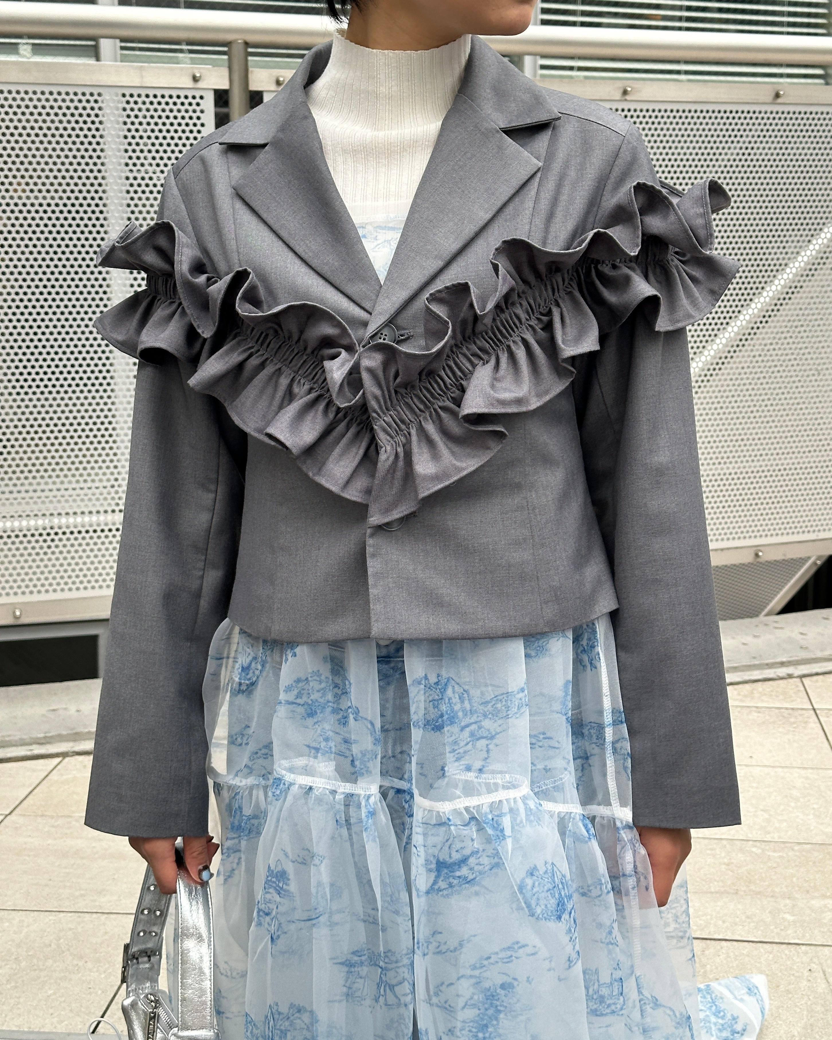Gathered frill short jacket (gray)