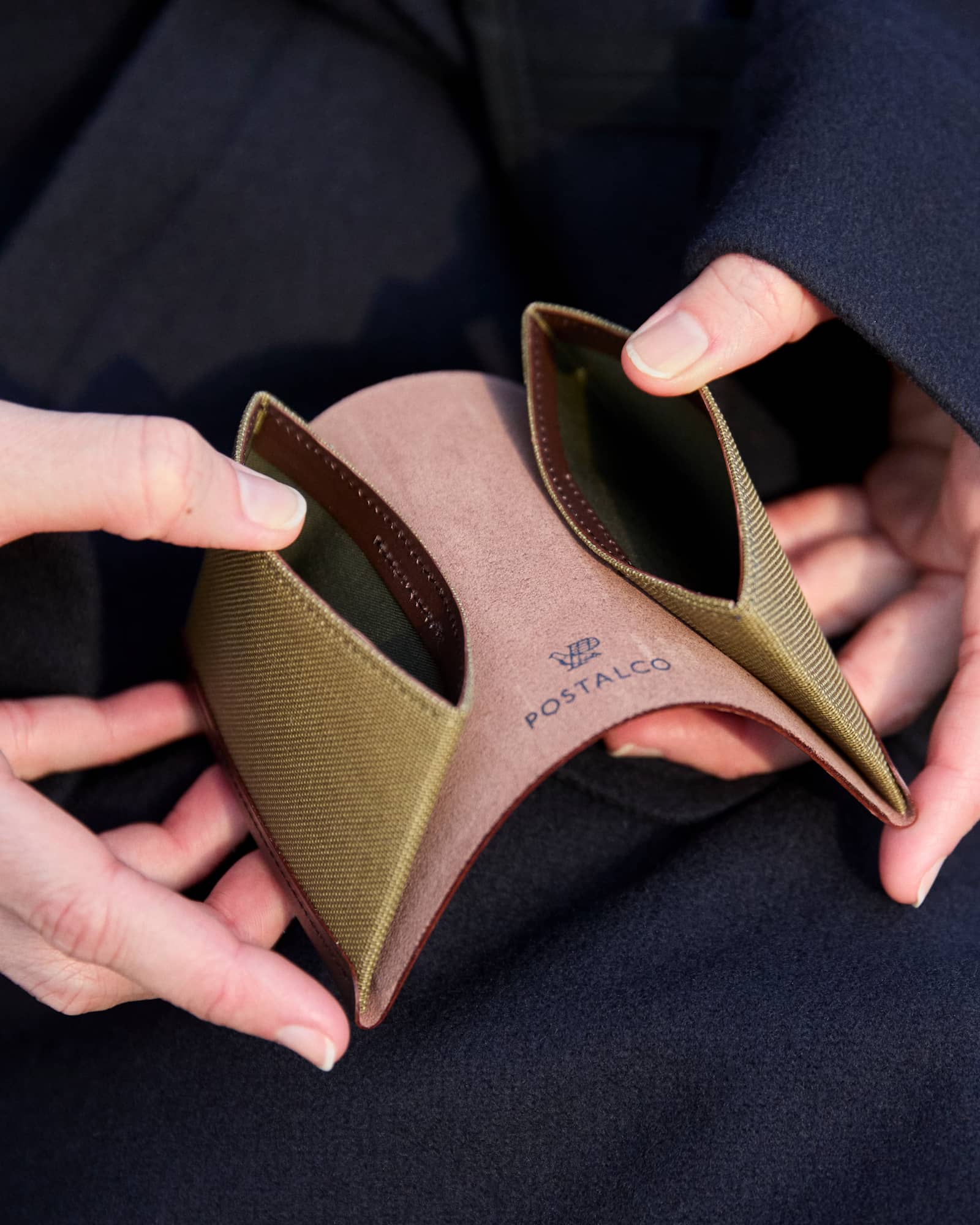 カードホルダー – POSTALCO