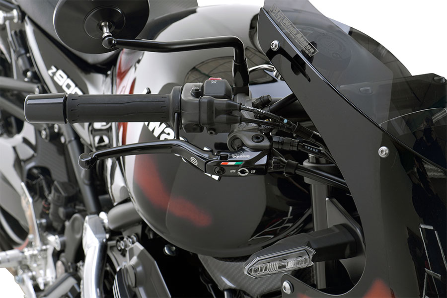 SWAGE-LINE PRO】KAWASAKI Z900RS CAFE 2021年～2022年モデル用が追加