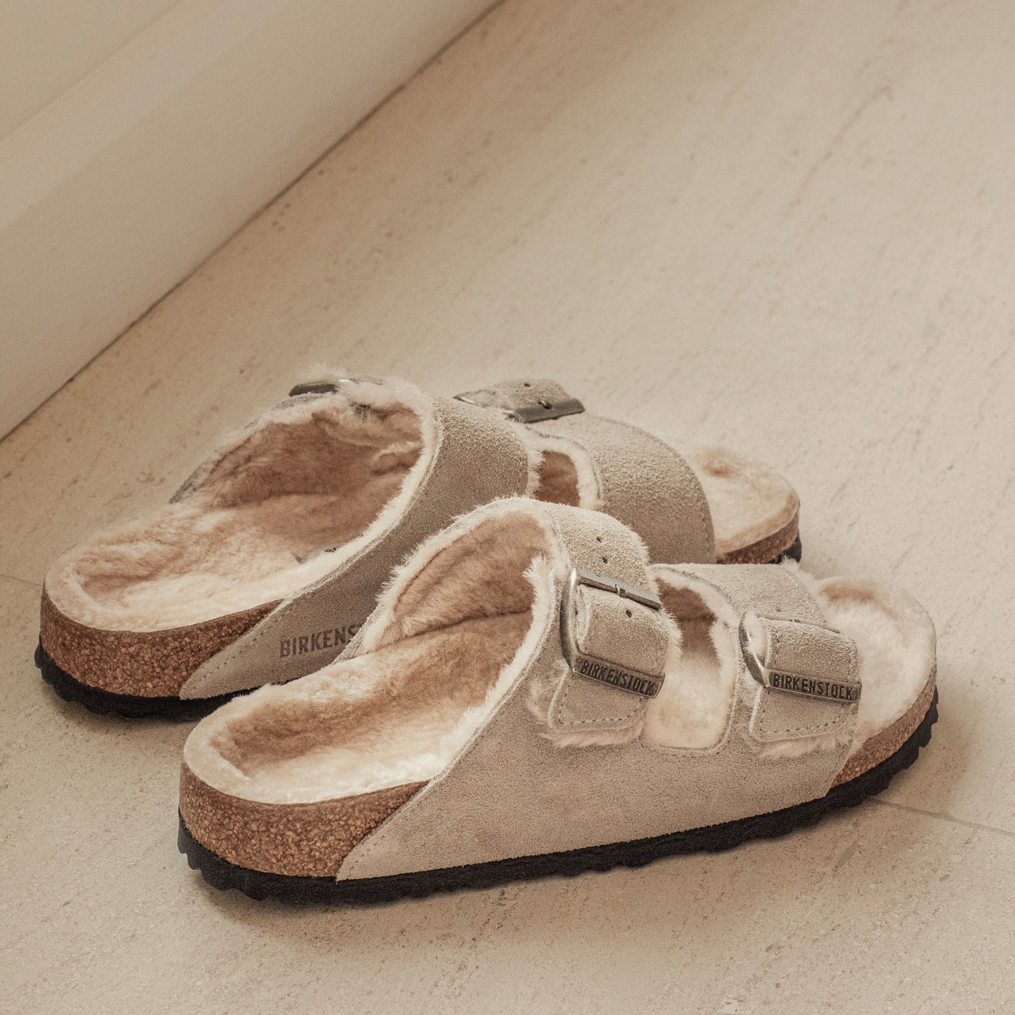 Women's Birkenstock Arizona Shearling Sandal in Taupe Suede