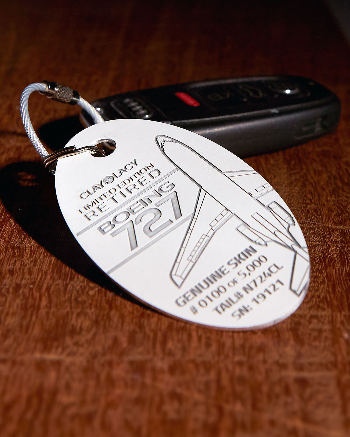 Boeing 727 N724CL PlaneTags – MotoArt PlaneTags