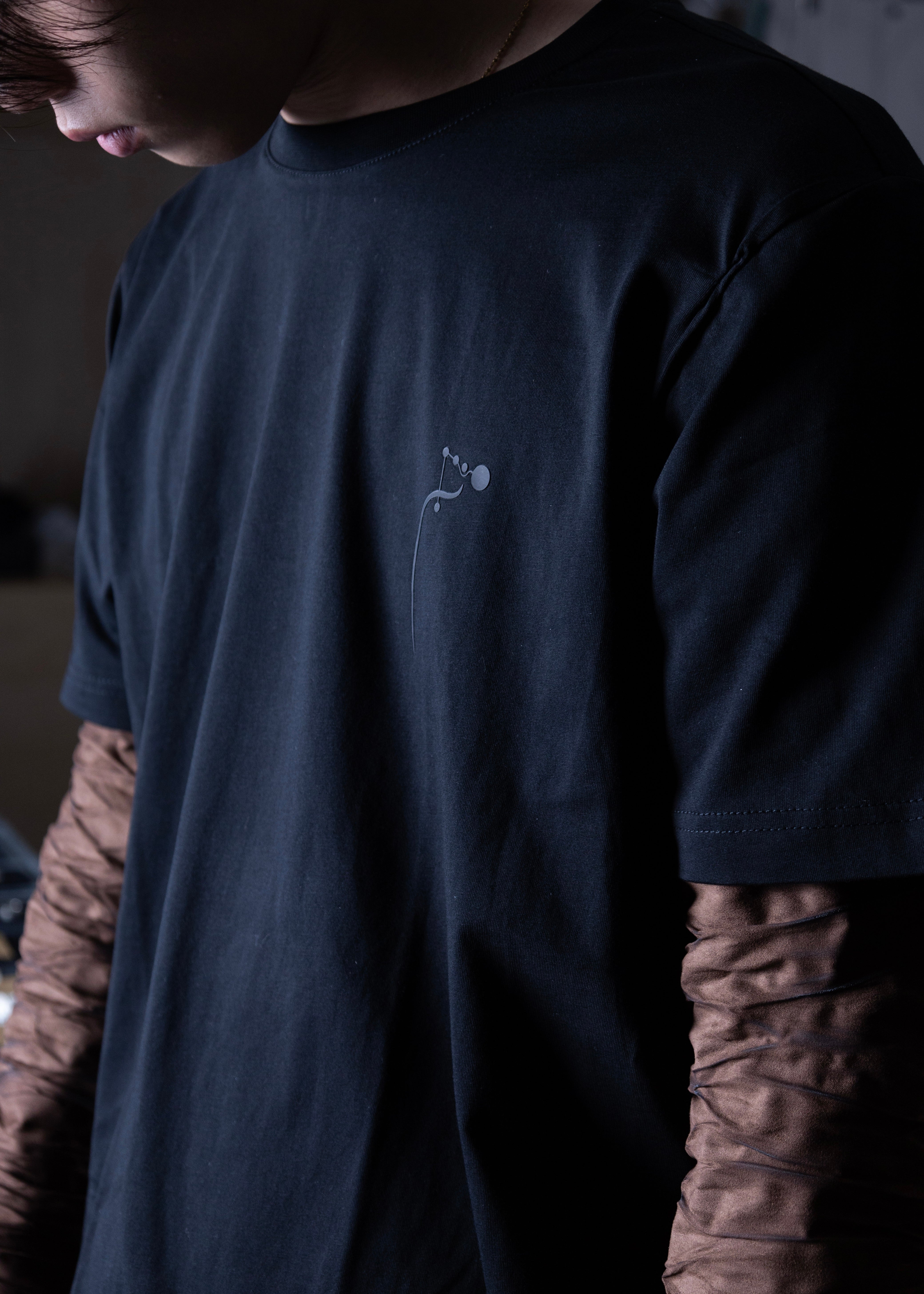EXCLUSIVE] ryaw（リャウ）VEIN ARM TEE – process