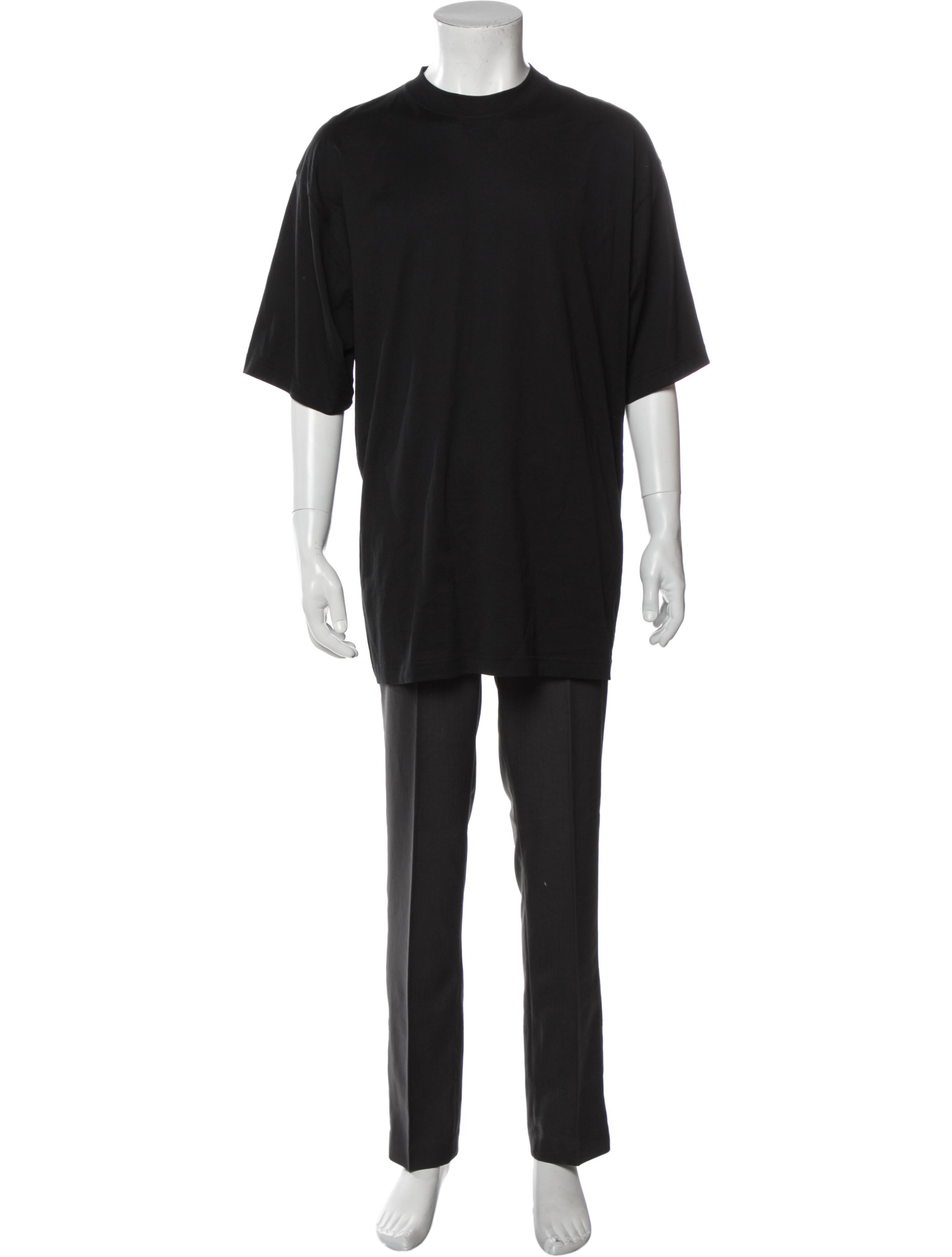 Balenciaga 2022 Garde-Robe T-Shirt w/ Tags - Black T-Shirts