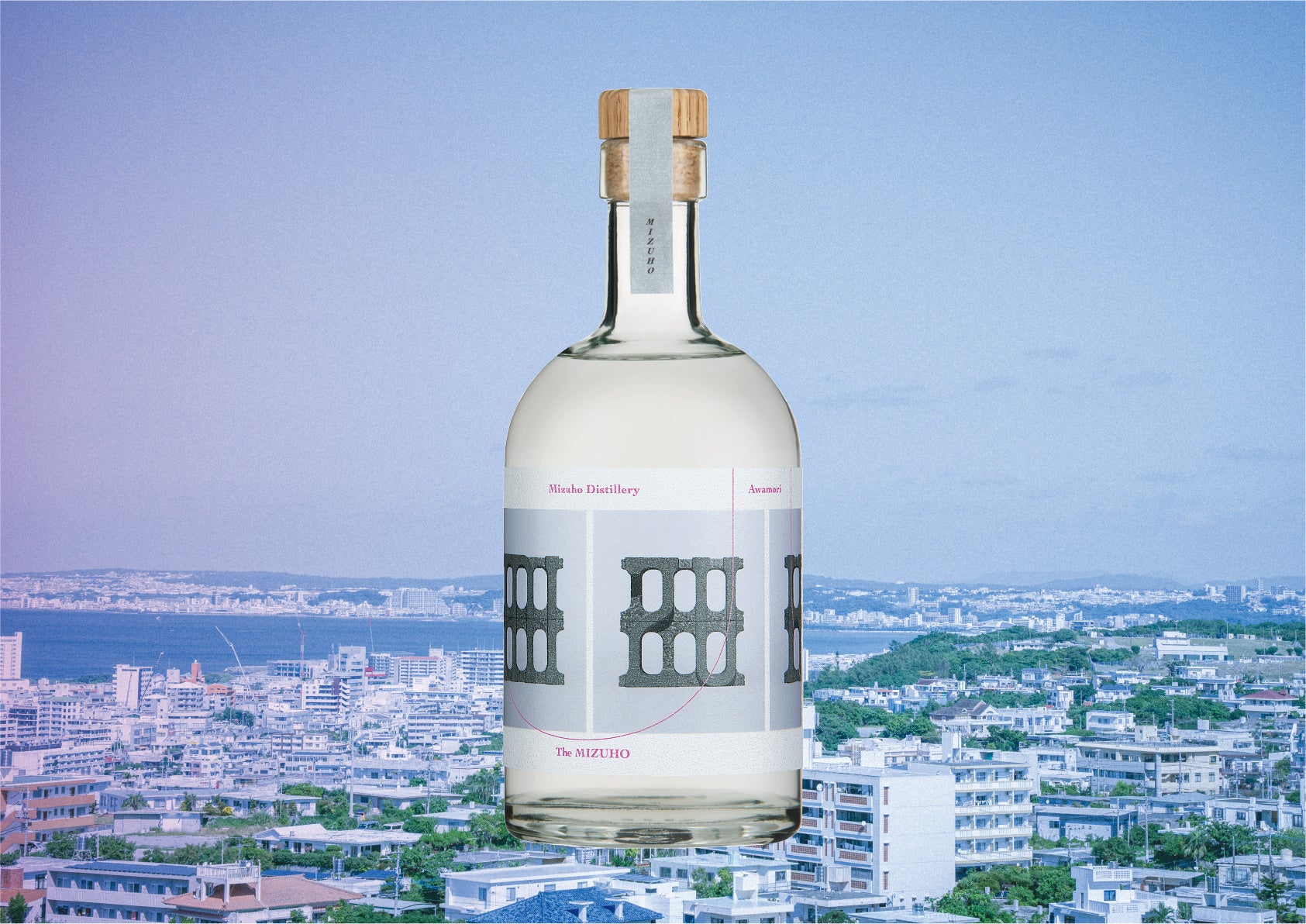 沖縄で育まれた技術と芸術の融合による、革新的な泡盛「The MIZUHO