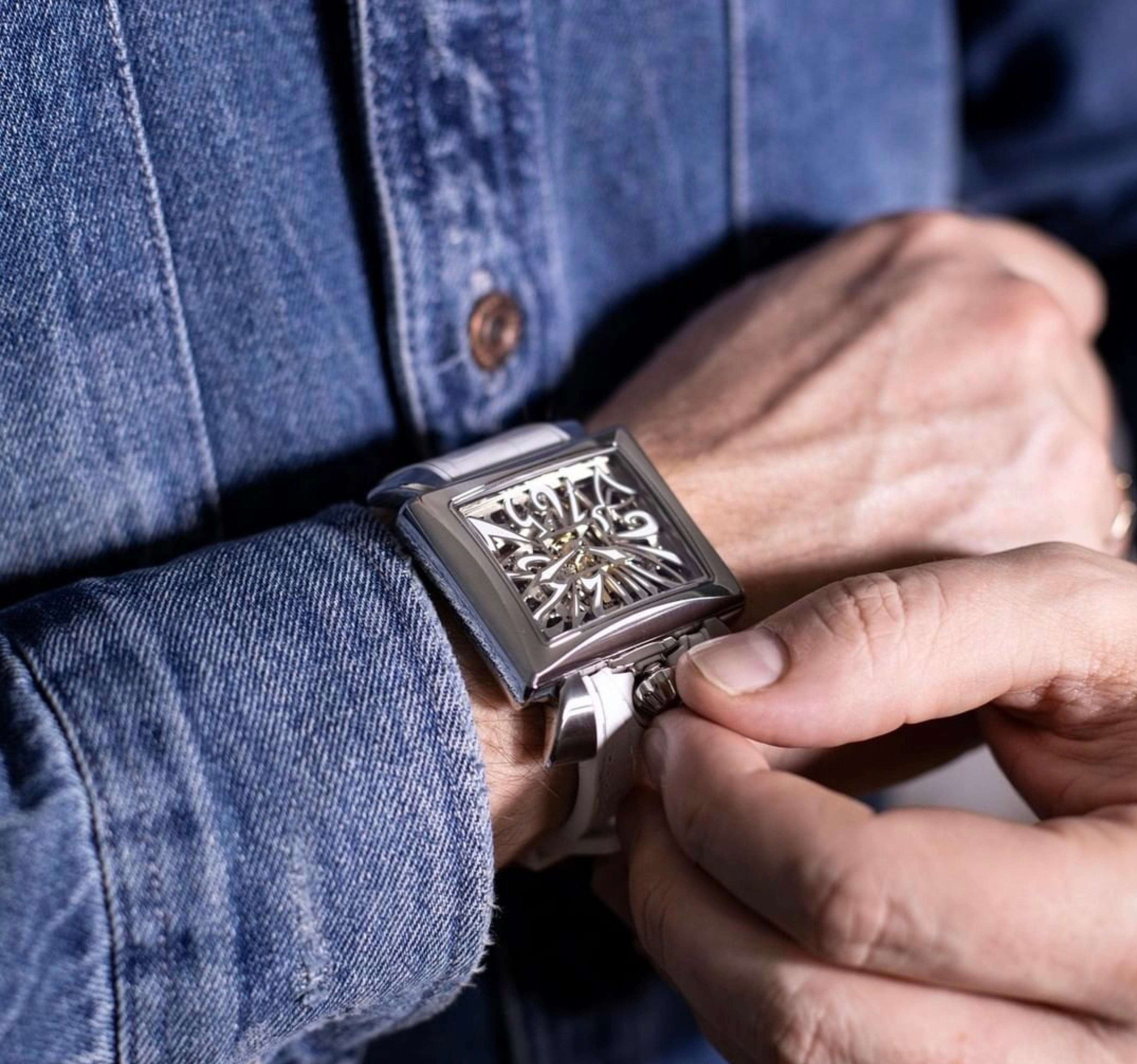 イタリア時計「GaGa MILANO」から、5年の時を得て名作ナポレオーネ