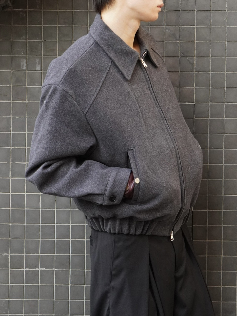 東京店WEB限定受注制【Chikashitsu +】cropped wool zip jacket