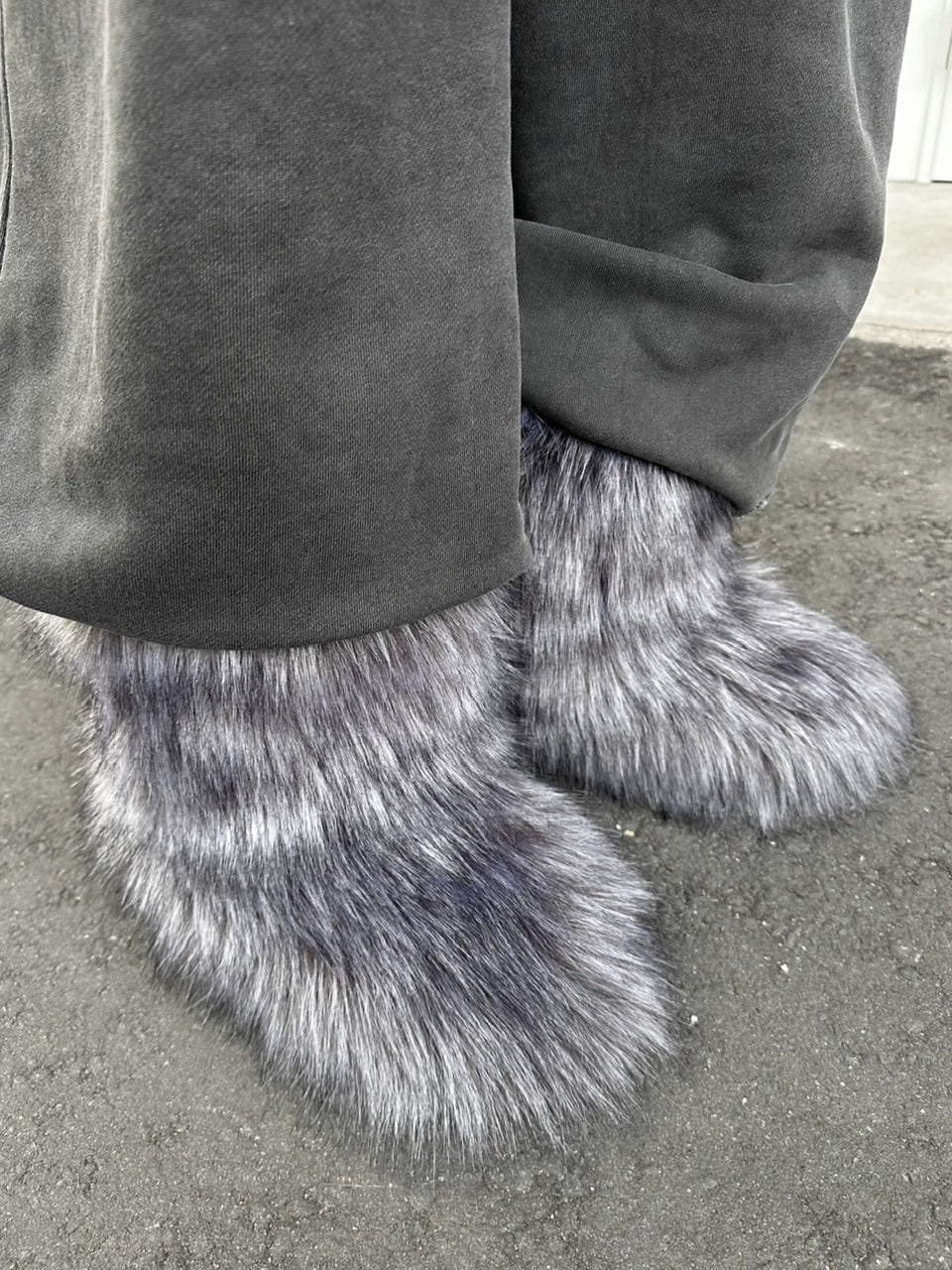 国際配送【LUV CODE】y2k fur boots – PRESSING WEB SHOP