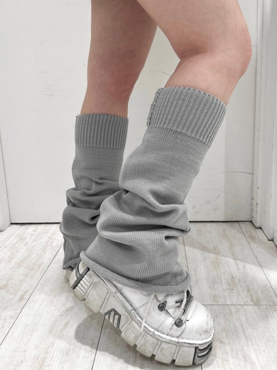受注制【Never mind the XU】flare leg warmer (4color) / 【ネバー