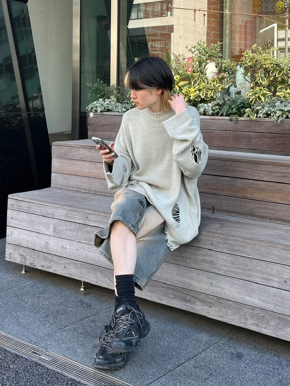 受注制【Chikashitsu +】oversized damage knit (2color