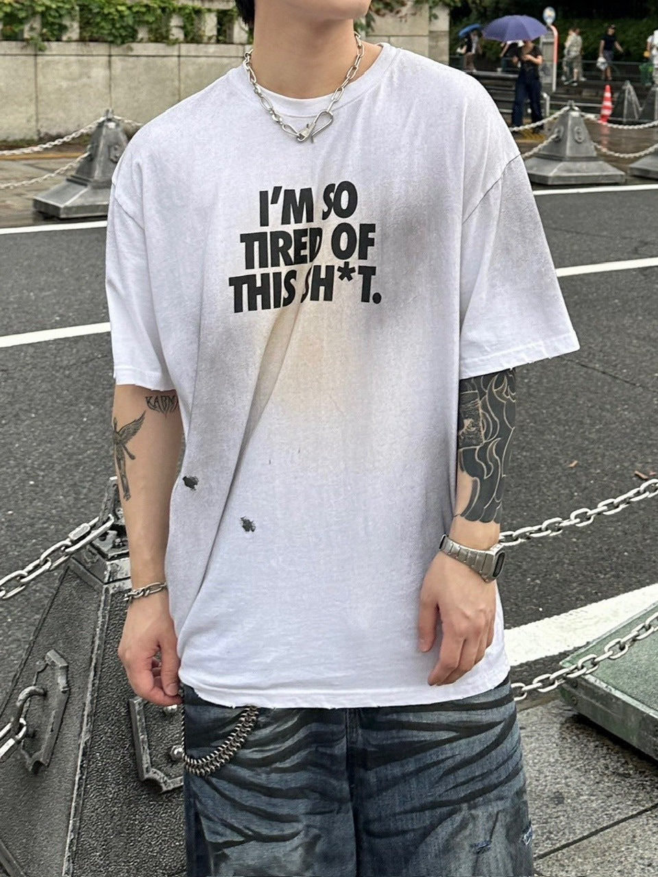 受注制【Chikashitsu +】dirty wash logo half sleeve t-shirt