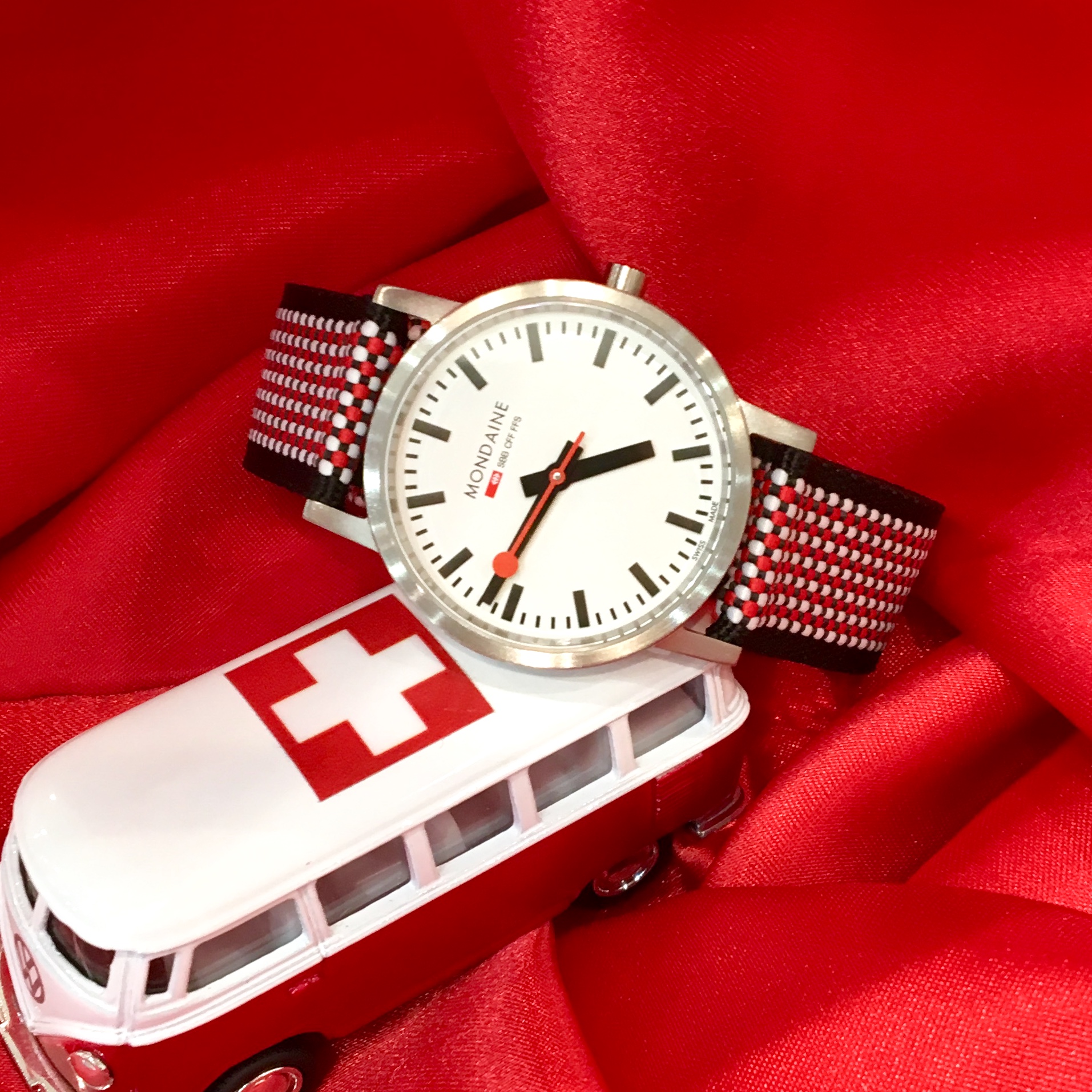 MONDAINE(モンディーン)75周年アニバーサリーモデル入荷！！ | プリベ