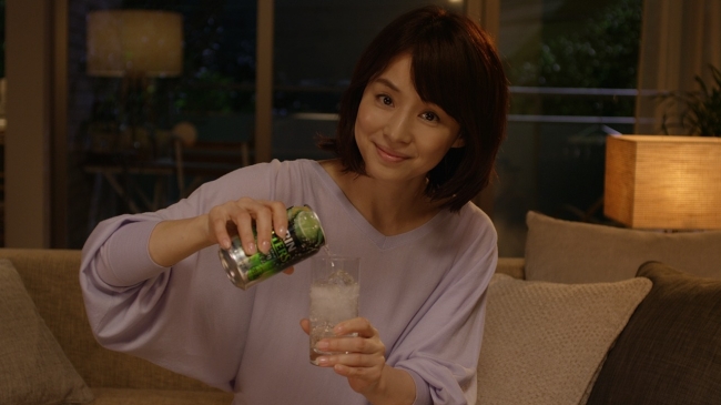 2017年 石田ゆり子さん初TVCMが完成！「ゆるんで、いいよ。」と優しく