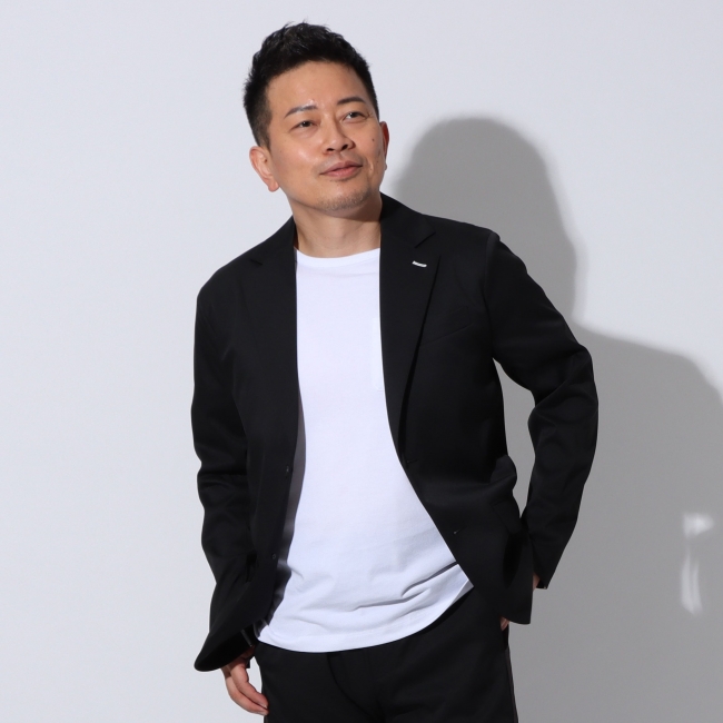 スーツに見える作業着×ロコンド×宮迫博之 限定モデル「YZO宮迫Edition