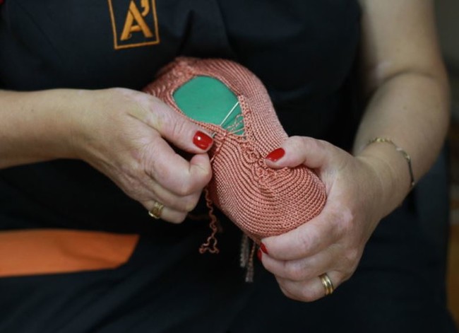 ヨーロッパの知恵と技術・美しさが詰まったハンドメイドシューズ