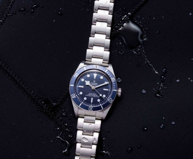 スイスの腕時計ブランド TUDOR 、伝説のダイバーズウォッチに着想を得
