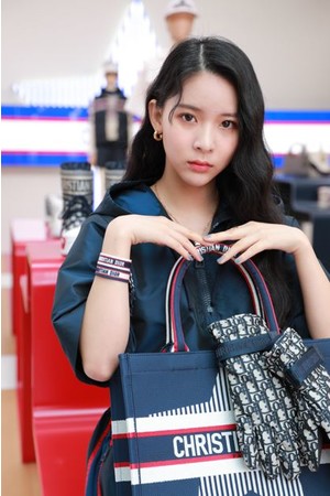 DIOR】「ディオールアルプス」六本木ヒルズのポップアップストアが