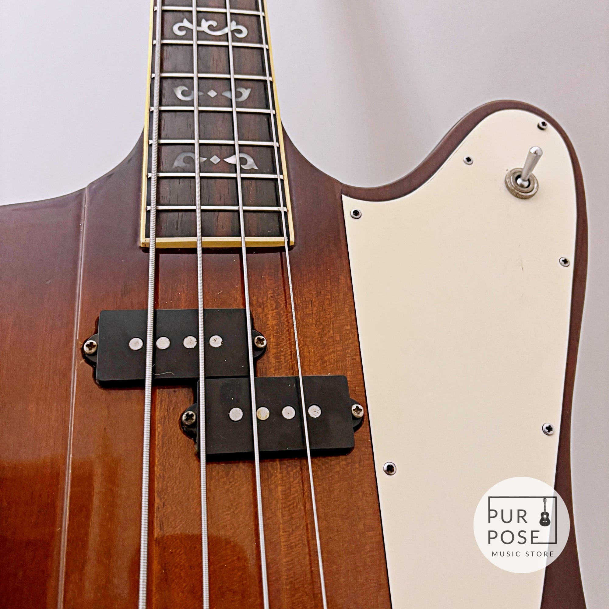 中古】Greco SB-850 Suzi Quatro Model Thunderbird 1975年頃