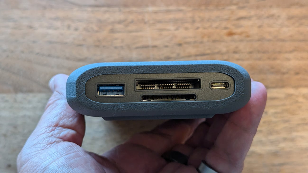 最大16TBを手軽に持ち運べるポータブルNAS「UnifyDrive UT2」レビュー