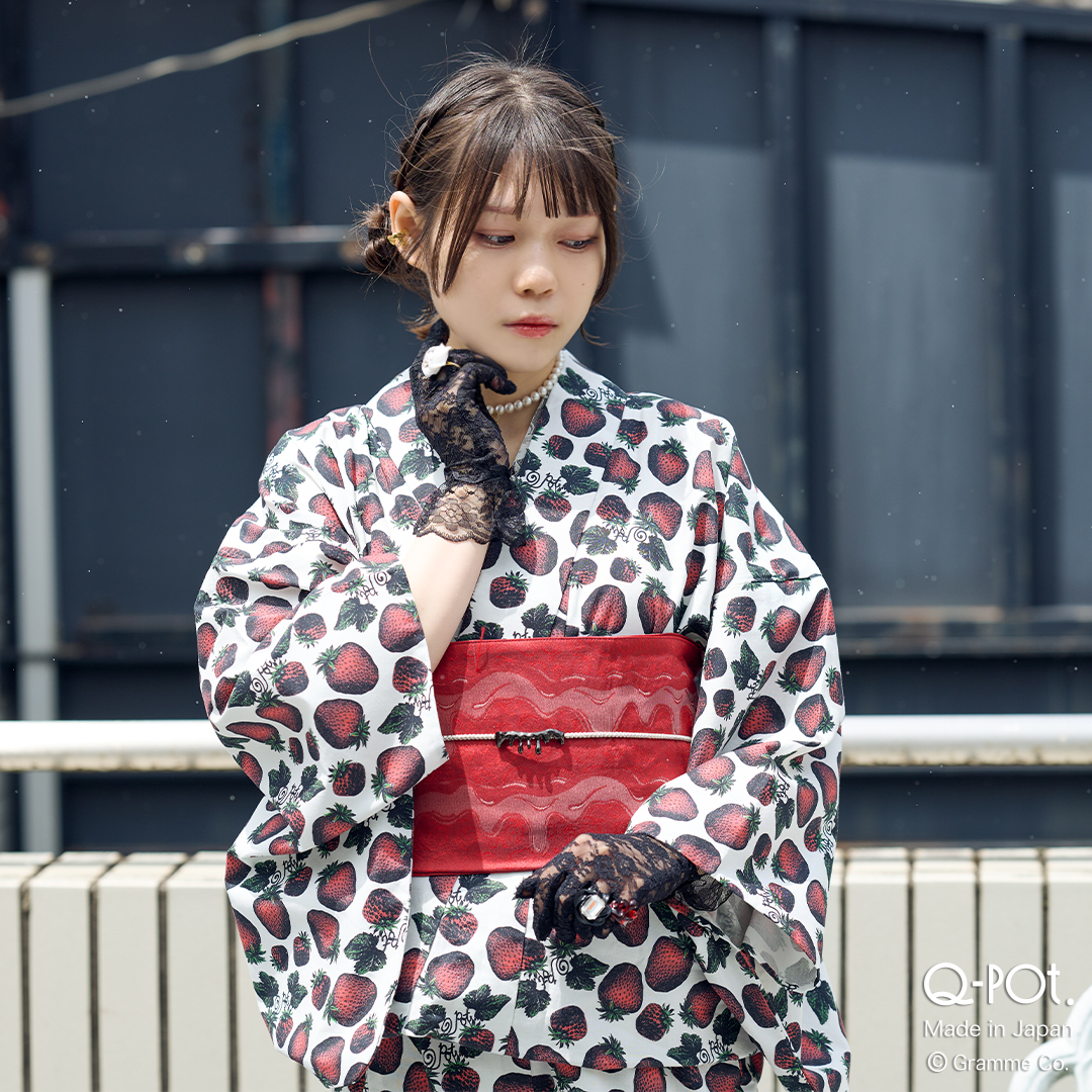 クラシカルで上品な浴衣「Strawberry Field」/ 5月25日(土)~デビュー