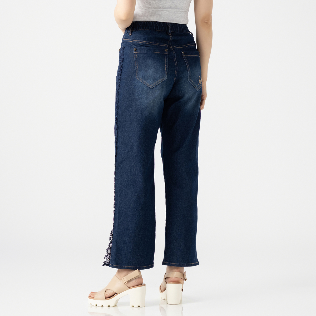 &LOVE びっくり美脚なスカラレースデニムワイドパンツ アンドラブ