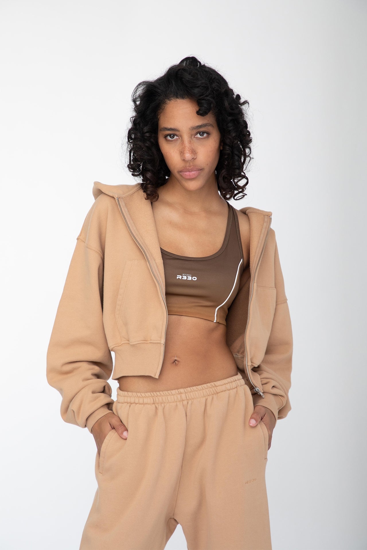 Cropped Zip Hoodie Light Brown