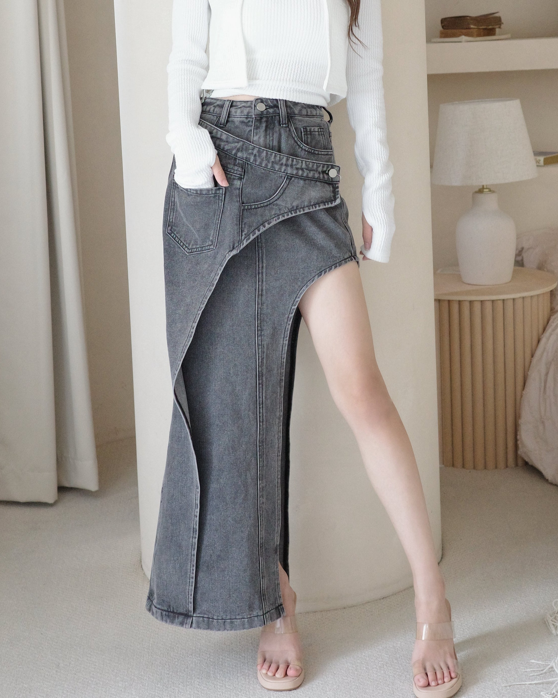 アシンメトリーカットアウトデニムスカート – Randy