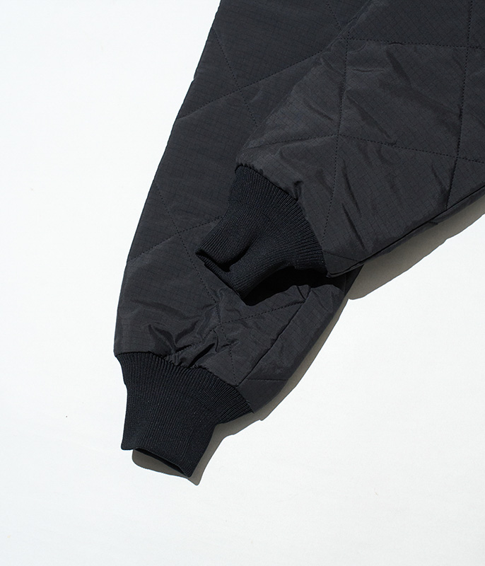NEAT Rhombus Quilting Track Pants [BLACK] - Fresh Service