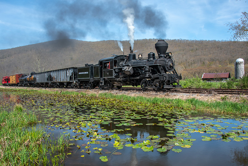 Durbin & Greenbrier Valley; Hosterman WV; 5/2/21 - Railfan