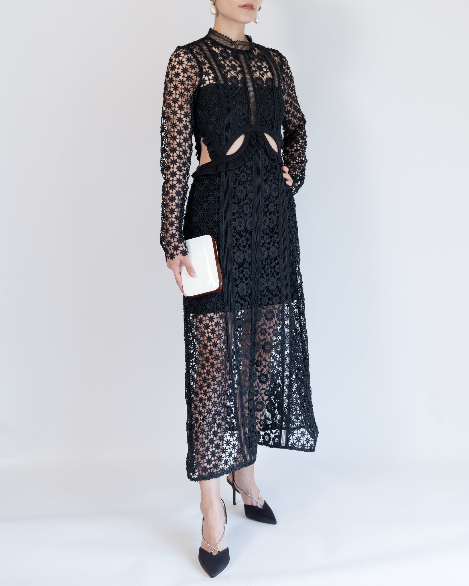 Self-Portrait 結婚式・パーティードレス｜ブラックのレースドレス