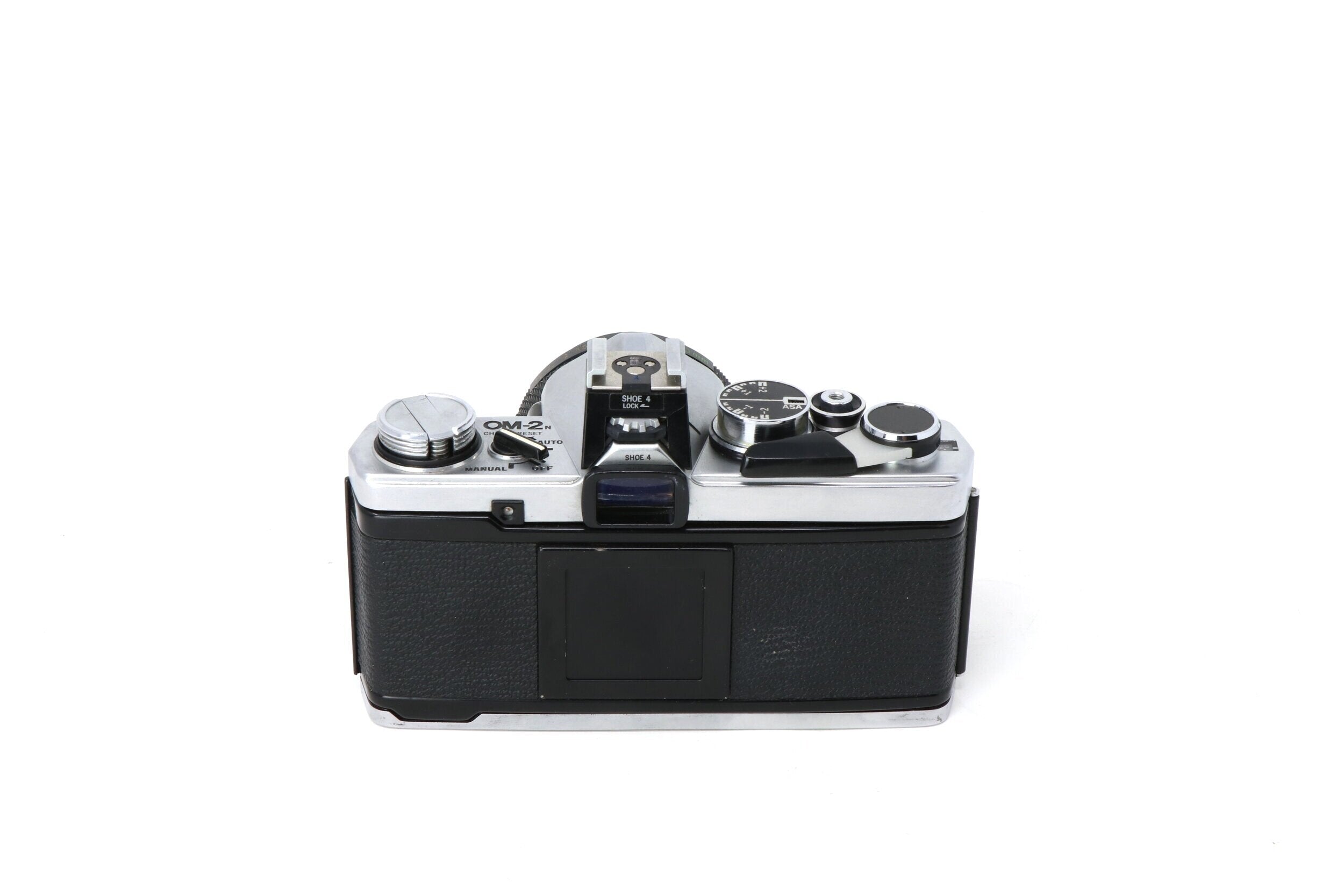 Olympus OM-2n 35mm Film Camera with 50mm lens – Relics