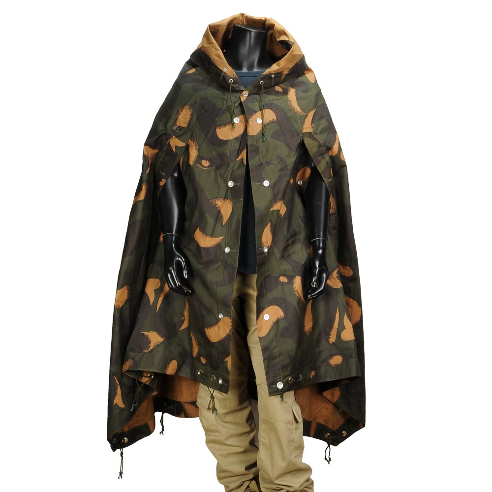 ハンガリー軍放出品 テントシート 軍幕 迷彩柄 五角形 デッドストック