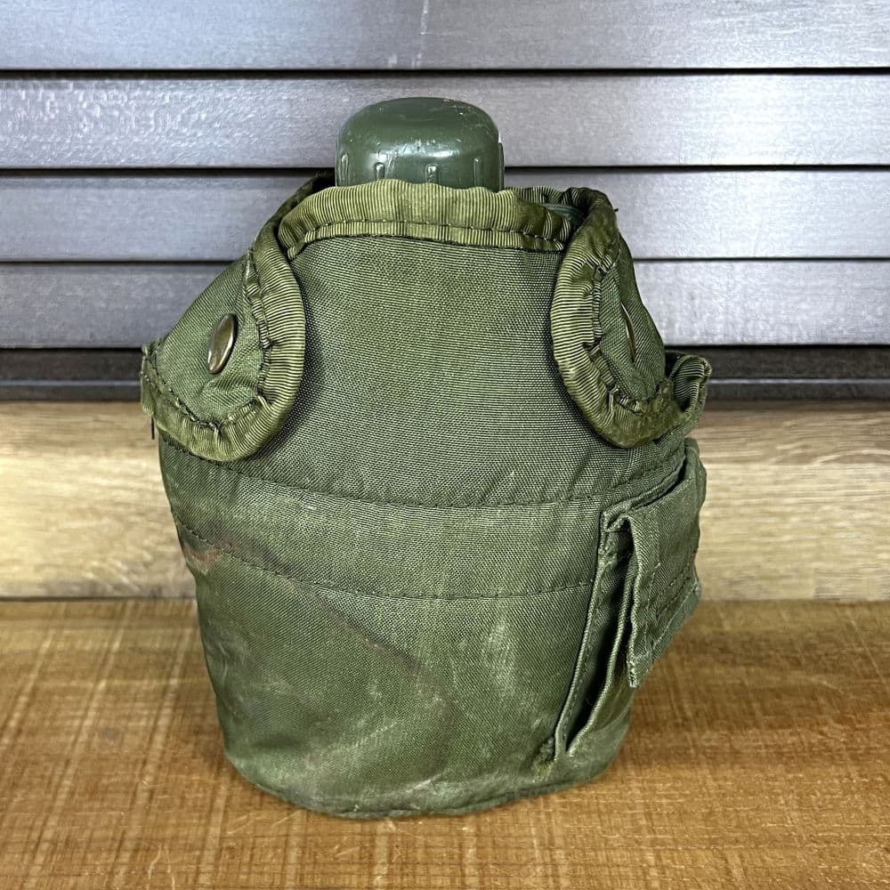 アメリカ軍放出品 水筒 LC-2カバーセット 1QTキャンティーン付き OD
