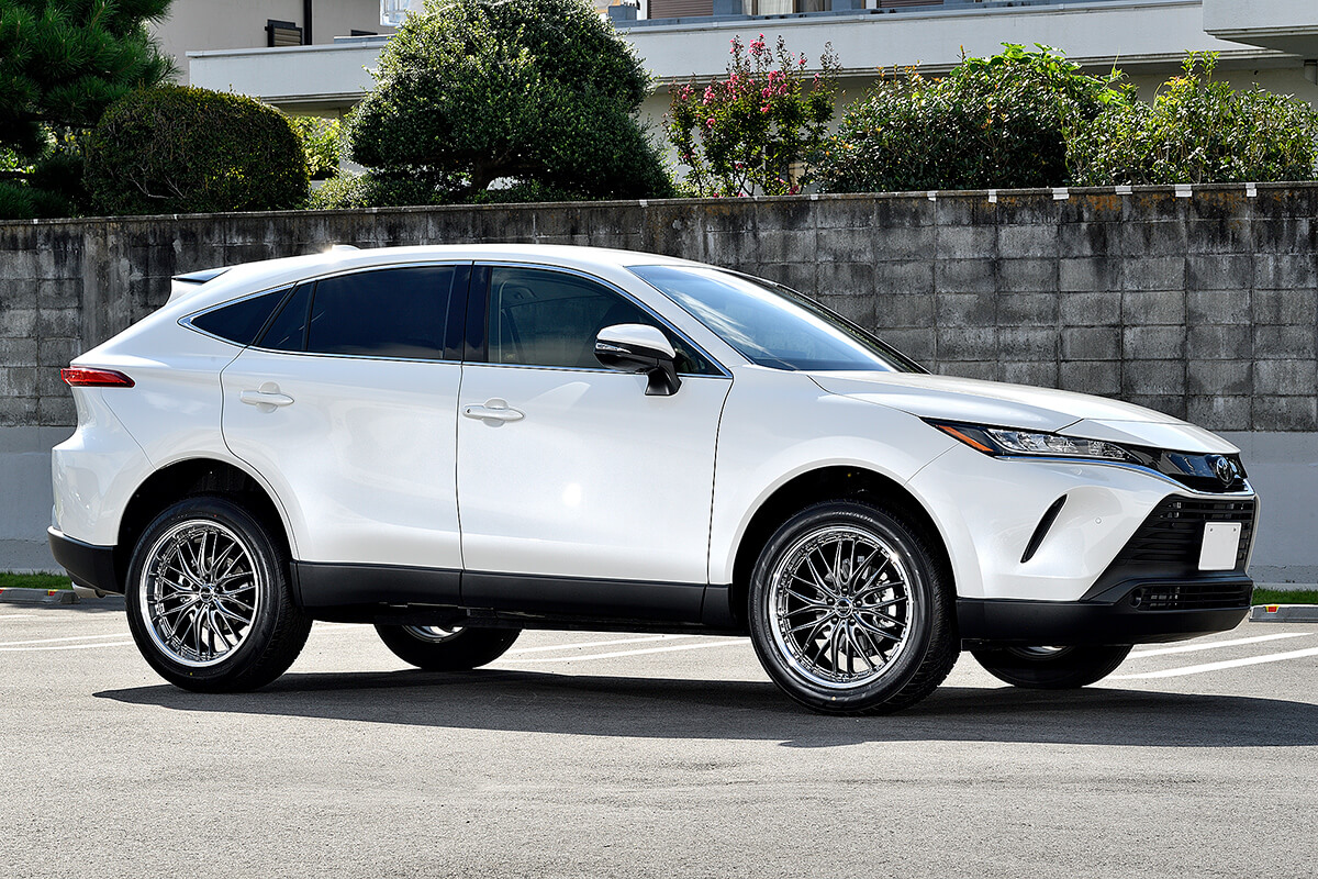 新型ハリアー】新型ハリアーをスタイリッシュに！おすすめのホイール