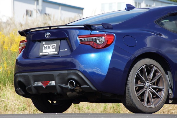 ステンレスマフラー最軽量！『86／BRZ』専用「HKSハイパワーSPEC-L2